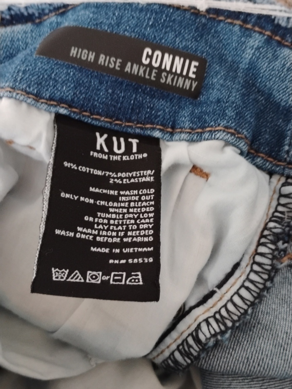 Kut From The Kloth Connie Distressed High Rise Ankle Skinny - Picture 3 of 7